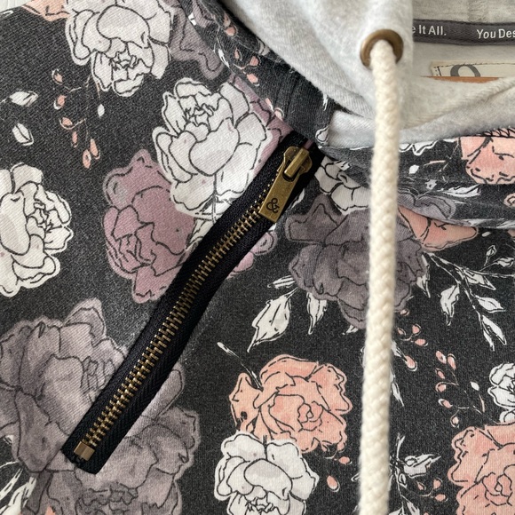 Ampersand Avenue Floral Double Hood hoodie - Picture 4 of 5